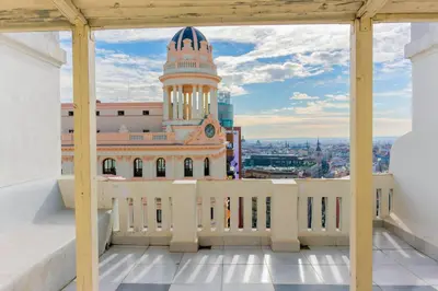 Un balcón o terraza de Hostal Charlotte-Gran Vía