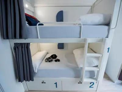 Cama o camas de una habitación en room00 Gran Vía Hostel