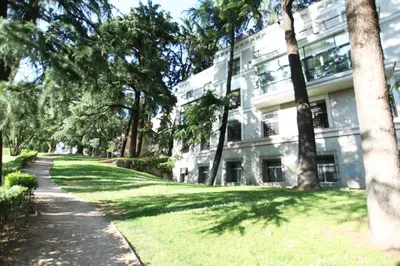 Jardín al aire libre en Hostels Meetingpoint