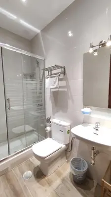 Un baño de Hostal Aliste