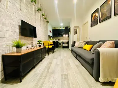Una televisión o centro de entretenimiento en CHIC CENTRO MALASAÑA