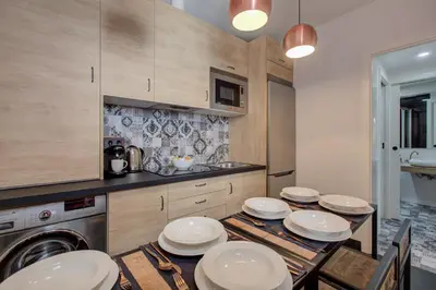 Una cocina o zona de cocina en Fee4Me Marques Vintage. City Center.
