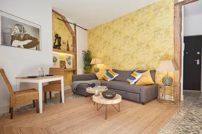 Zona de estar de LEEWAYS APARTMENT in FE