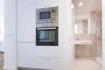 Una cocina o zona de cocina en Unique stylish - 2bd2bth - salamanca