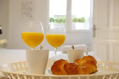 Opciones de desayuno disponibles en Sofia Suites