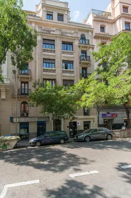 Edificio en el que se encuentra el apartamento