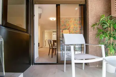 Zona de estar de Beautiful Apartment next to Santiago Bernabeu by Batuecas