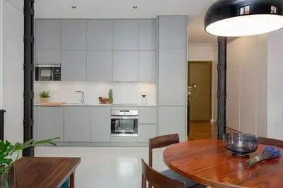 Una cocina o zona de cocina en Luxury Silver Apartment just steps from Gran Vía by Batuecas