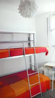 Cama o camas de una habitación en Habitacion Privada Paseo Del Arte