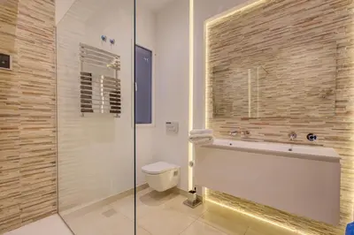 Un baño de Luxury Rooms Madrid Center Duplex