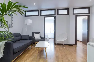 Zona de estar de Beautiful 2 bedroom apartment Tirso de Molina By Batuecas