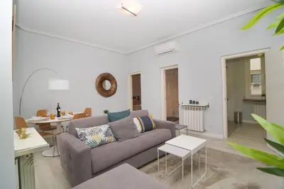 Zona de estar de Bright Apartment in La Latina by Batuecas