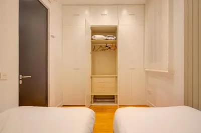 Cama o camas de una habitación en Luxury Rooms Madrid Center