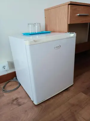 Una cocina o zona de cocina en Hostal Miralva