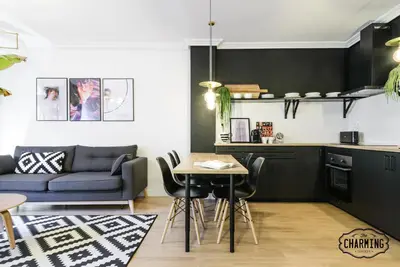 Una cocina o zona de cocina en Puerta de Toledo - Alojamiento para 4 personas