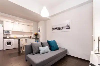 Una cocina o zona de cocina en Apavonia Apartamento 1 dormitorio Distrito Latina Madrid