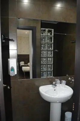 Un baño de Hostal El Brezo