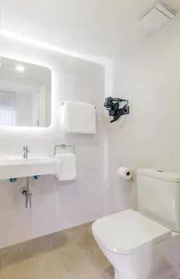 Un baño de Hostal Excelsior