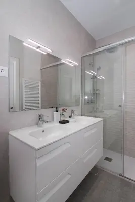 Un baño de Preciados Gran Via Luxury Callao