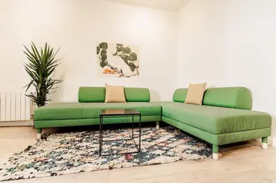 Zona de estar de STYLISH NEST 1BD PLAZA MAYOR - SOL