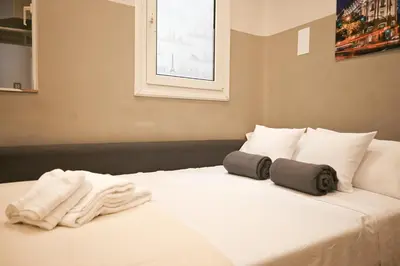 Cama o camas de una habitación en For You Rentals Apartment TEMPORAL Madrid Paloma-La Latina PAL41