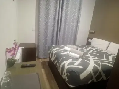 Cama o camas de una habitación en Hostal Corazón de Madrid 1