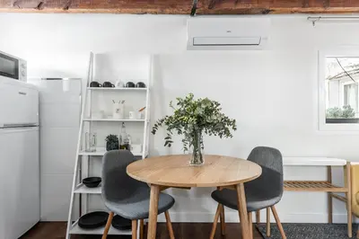 Una cocina o zona de cocina en Waou Chamberi IV - Alquiler Corta Duración