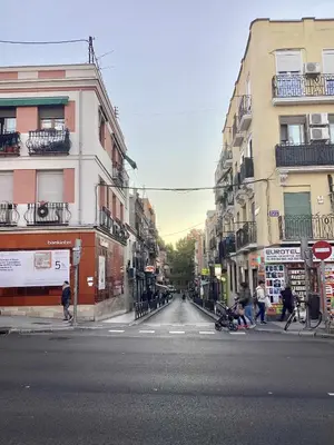 El barrio de los alrededores o un barrio cerca de este apartamento
