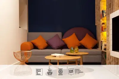 Zona de estar de SLEEP'N Atocha - B Corp Certified