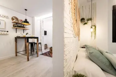 Plano de Cozy Apartment-1BED 1BATH- Barrio Salamanca
