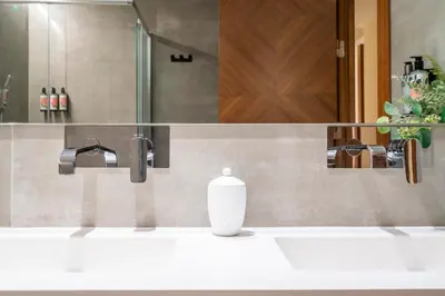 Un baño de V73 Elegance & Comfort - Luxury in Barrio Salamanca