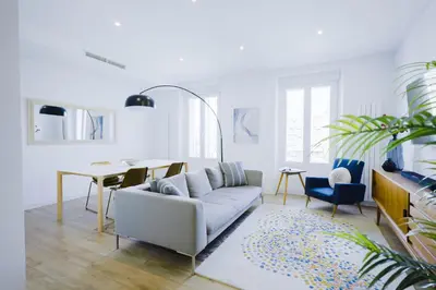 Zona de estar de Wonderful 2BR2BA flat overlooking Pedro Zerolo S