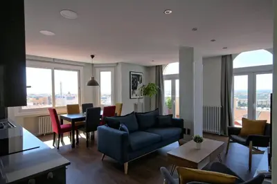 Zona de estar de Ático en la Gran Vía con Terraza al Palacio Real