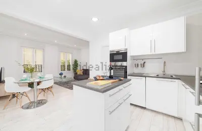Una cocina o zona de cocina en Beautiful and comfortable flat in center of Madrid