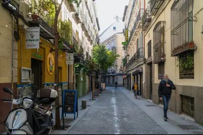 El barrio de los alrededores o un barrio cerca de este apartamento