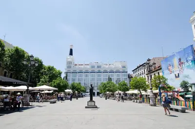 Edificio en el que se encuentra el apartamento