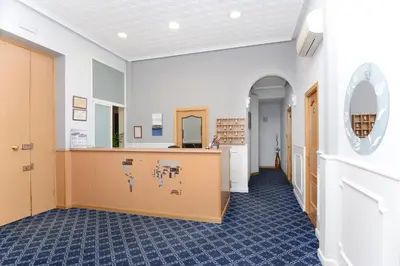 Plano de Hostal Biarritz