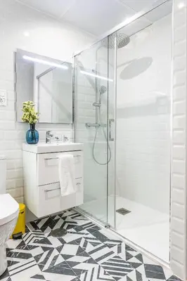 Un baño de Waou Anton Martin II - Alquiler Corta Duración