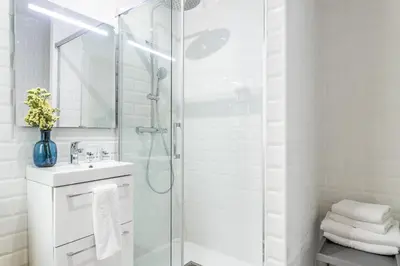 Un baño de Waou Anton Martin II - Alquiler Corta Duración