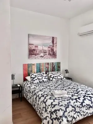 Cama o camas de una habitación en Centro Madrid Rio - Monederos C