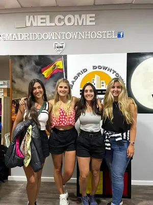 Clientes alojados en Madrid Downtown Hostel