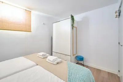 Cama o camas de una habitación en Your BEST EXPERIENCE old Madrid CHUECA