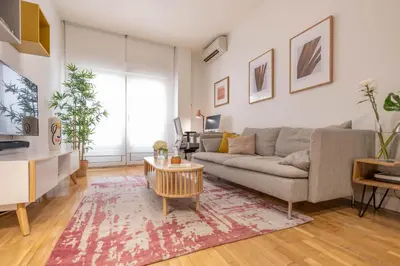 Zona de estar de Quiet 1BR apartment in Chueca