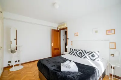 Cama o camas de una habitación en MODERN AND BRIGHT APARTMENT Plaza Elíptica -MAGIN
