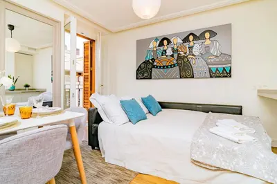 Cama o camas de una habitación en Luxurious Apartment in Calle Atocha by Batuecas