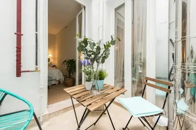 Plano de Central Madrid Apartment 60 m² + AC