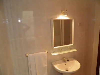 Un baño de Hostal Angelines