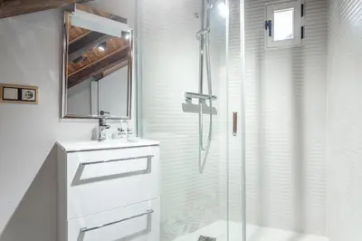 Un baño de Waou Los Austrias II - Alquiler Corta Duración