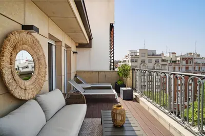 Un balcón o terraza de Limehome Madrid Calle de Nuñez de Balboa - estancia temporal
