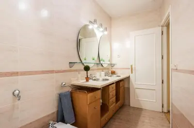 Un baño de M&F FUENCARRAL